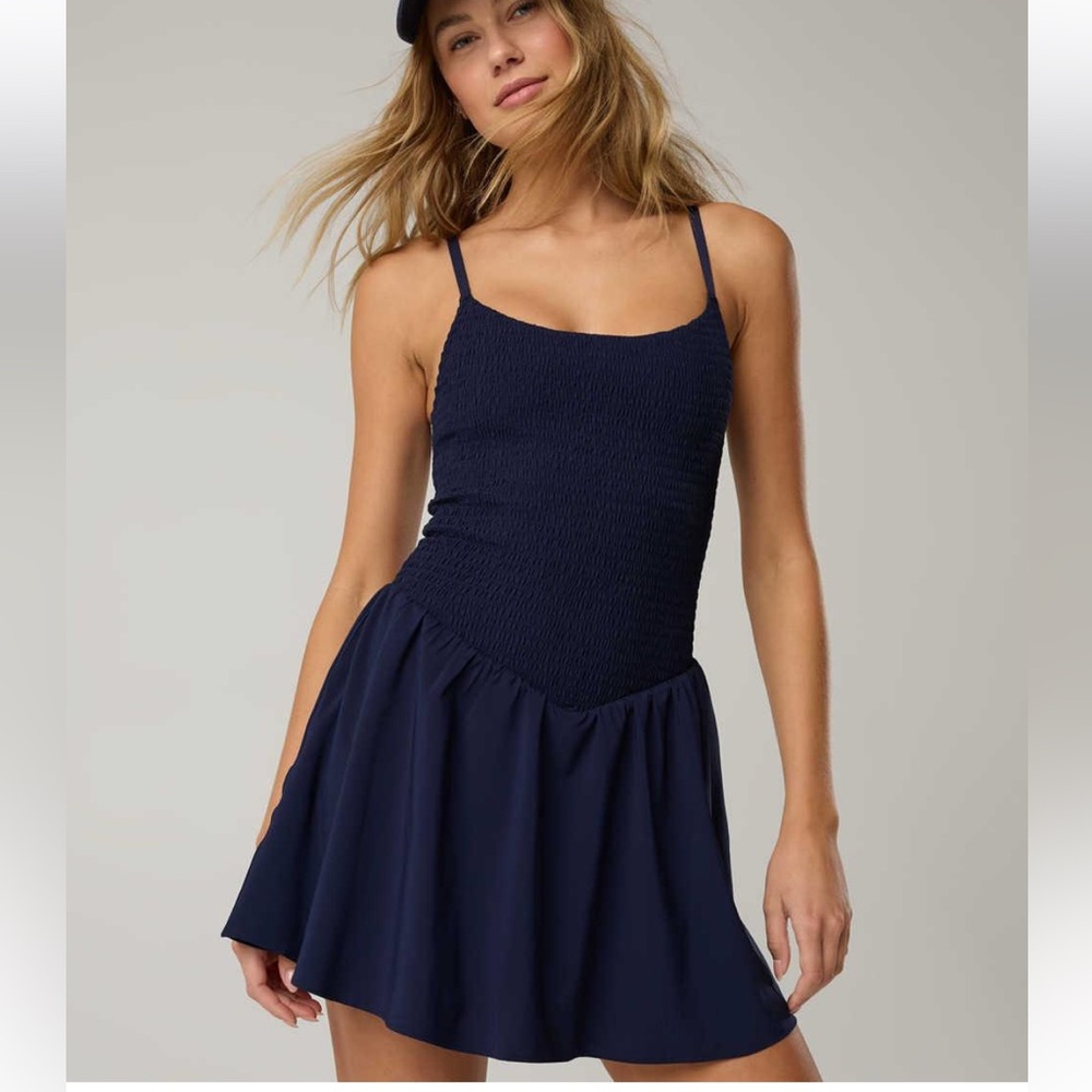 Offline By Aerie Real Me Smocked Flowy Dress size medium